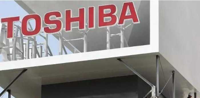 TOSHIBA 